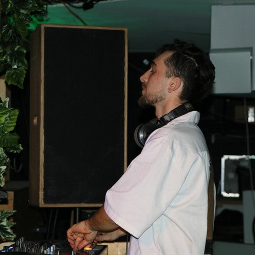 DJ / Entertainer Hire